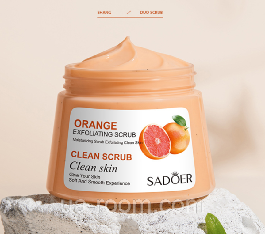 Скраб-пилинг для тела с экстрактом апельсина Sadoer Orange Exfoliating Scrub. 250 мл.