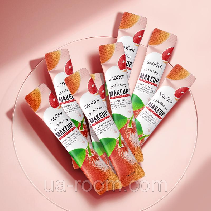 Средство для снятия макияжа с грейпфрутом в стиках Sadoer Makeum Remover Lotion, 10*5 мл.